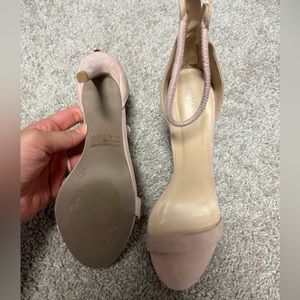 Light pink/nude straps heels